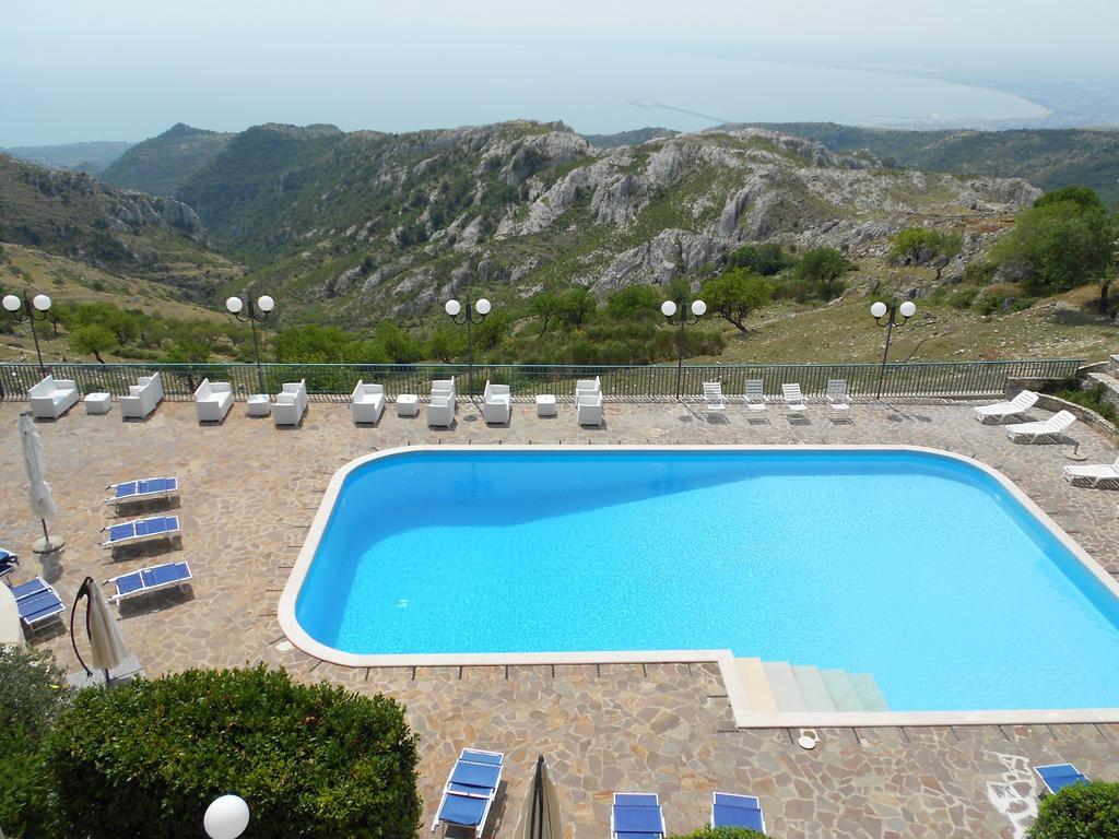 Hotel Santangelo Monte SantʼAngelo Exteriér fotografie