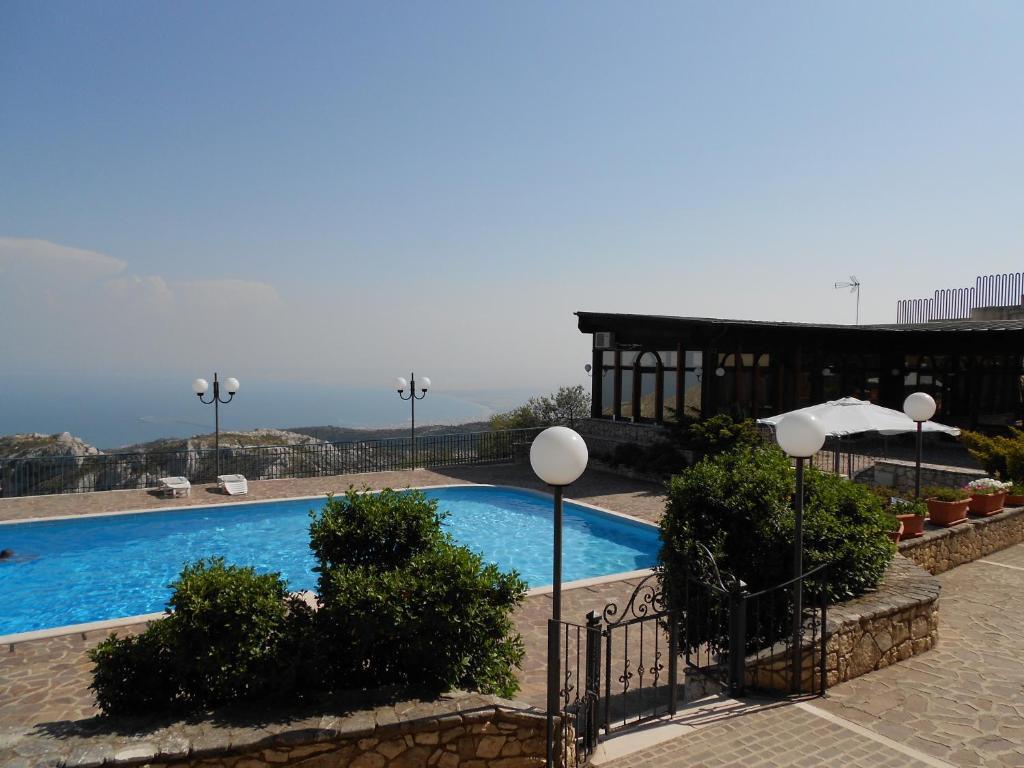 Hotel Santangelo Monte SantʼAngelo Exteriér fotografie