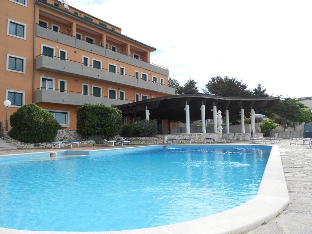 Hotel Santangelo Monte SantʼAngelo Exteriér fotografie